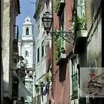 Alfama 44